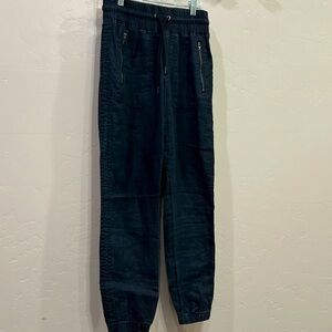 listing-status-banner